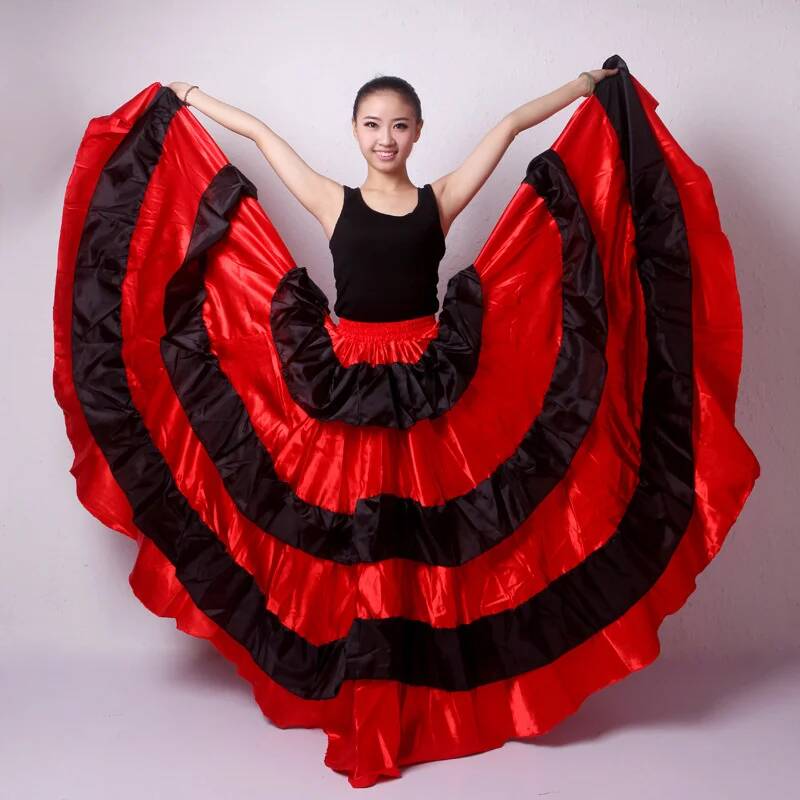 Skirt Gypsy Woman Spanish Flam - Drone Camera Stabilized のレビューと価格