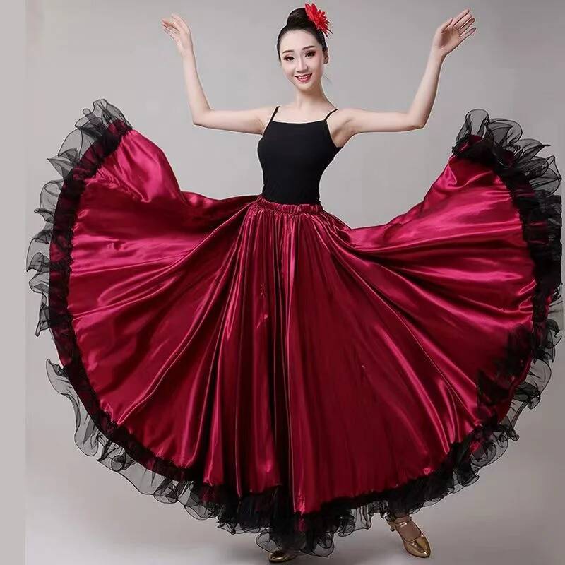 Skirt Gypsy Woman Spanish Flam - Drone Camera Stabilized のレビューと価格