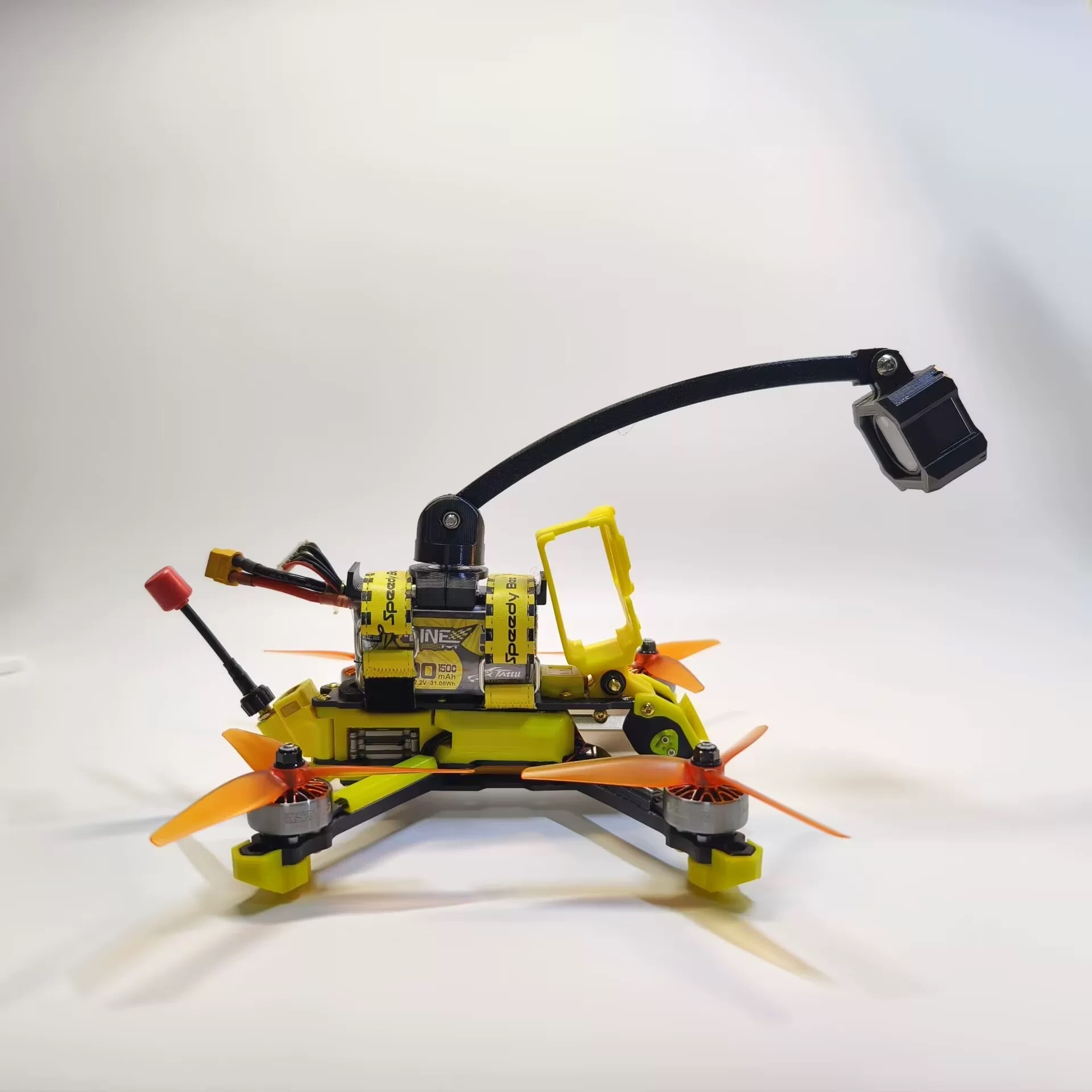 FPV Camera 360-Degree Rotating - Drone Camera Case のレビューと価格